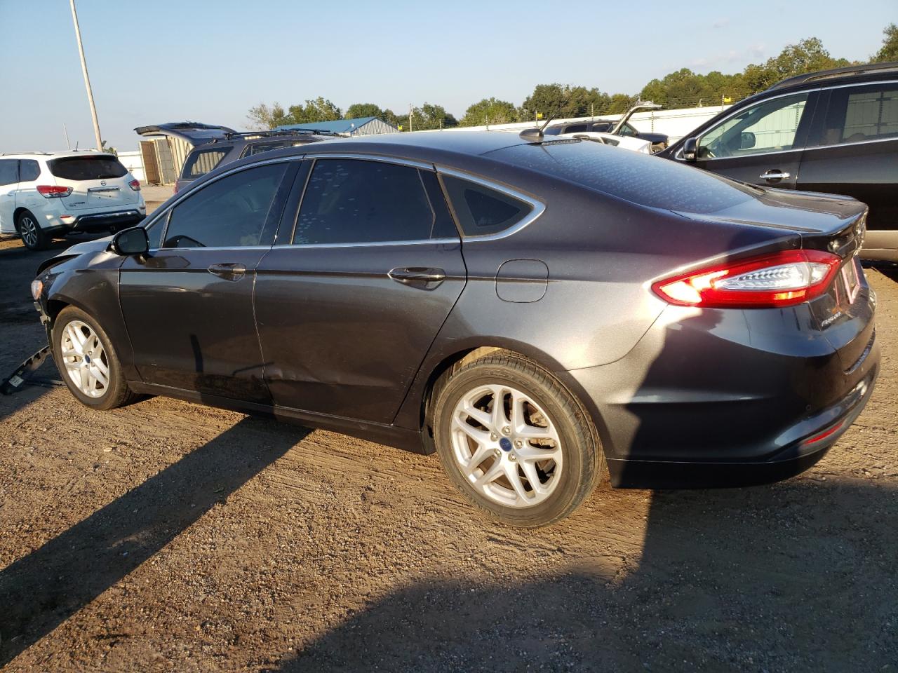 2016 Ford Fusion - Image 2