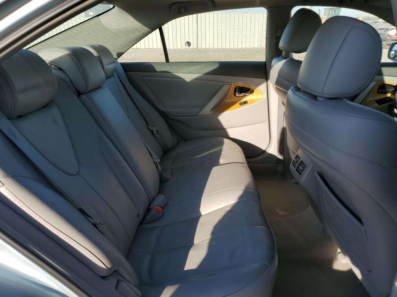 2007 Toyota Camry - Image 10