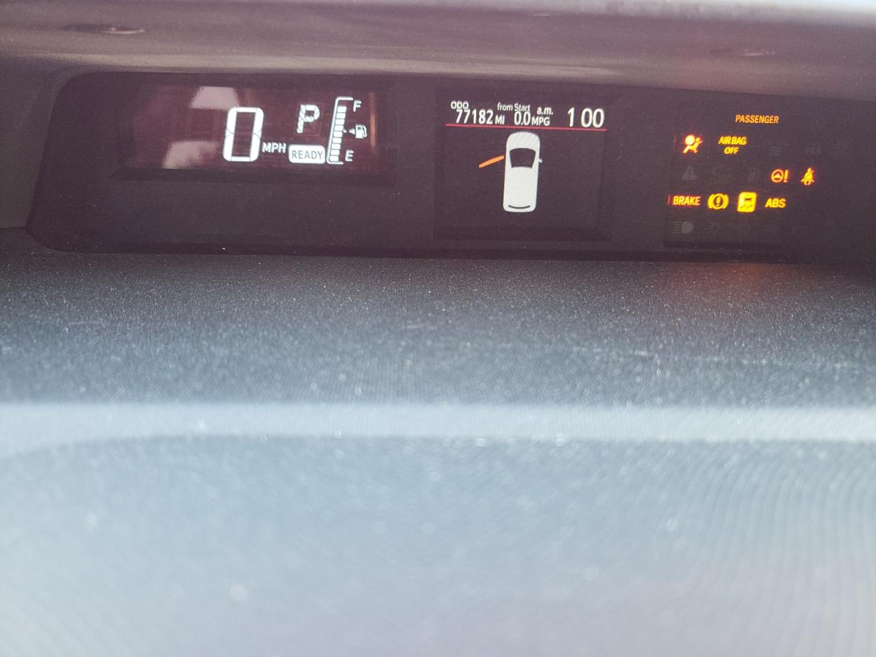 2015 Toyota Prius - Image 9
