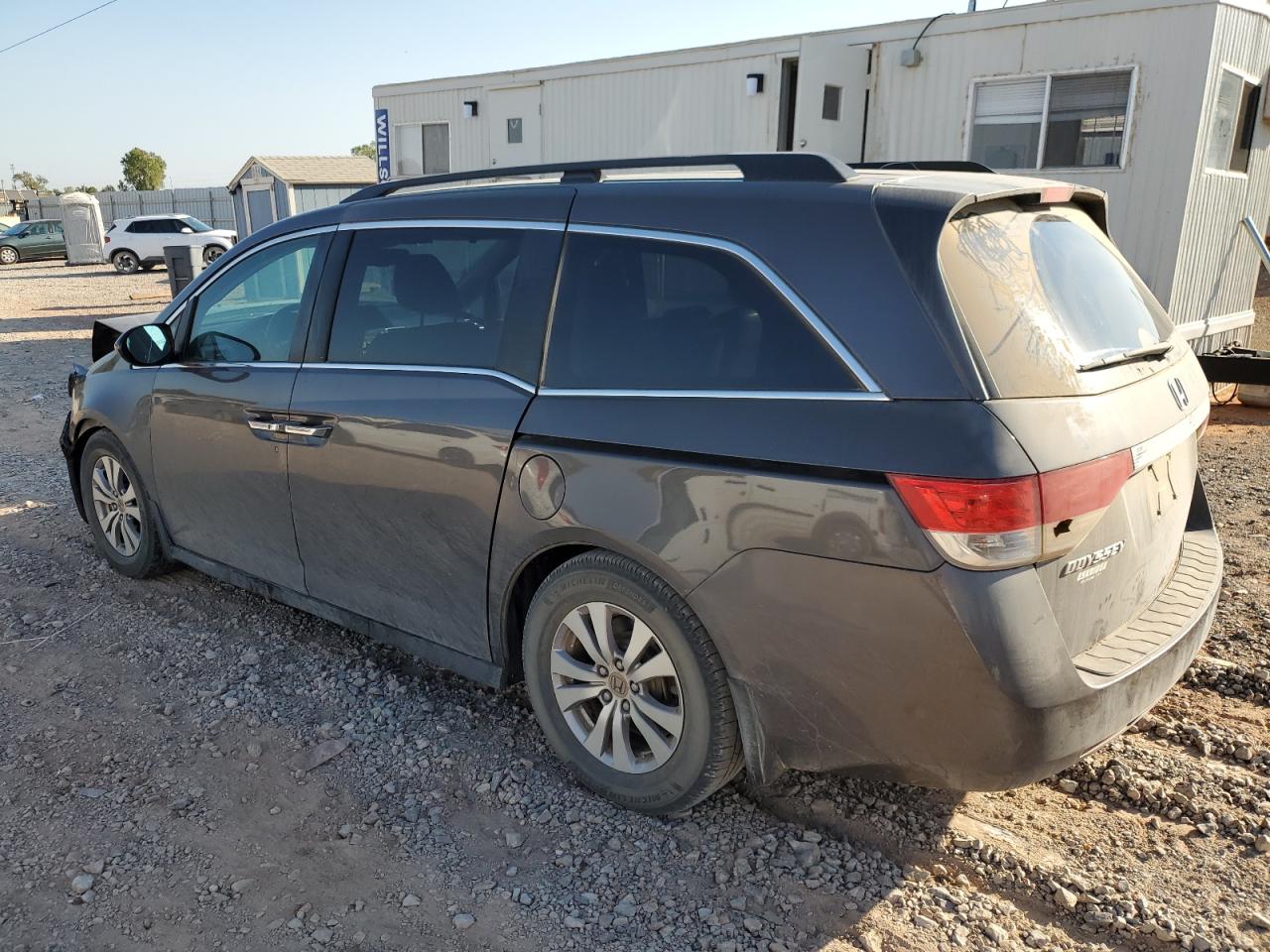2014 Honda Odyssey - Image 2