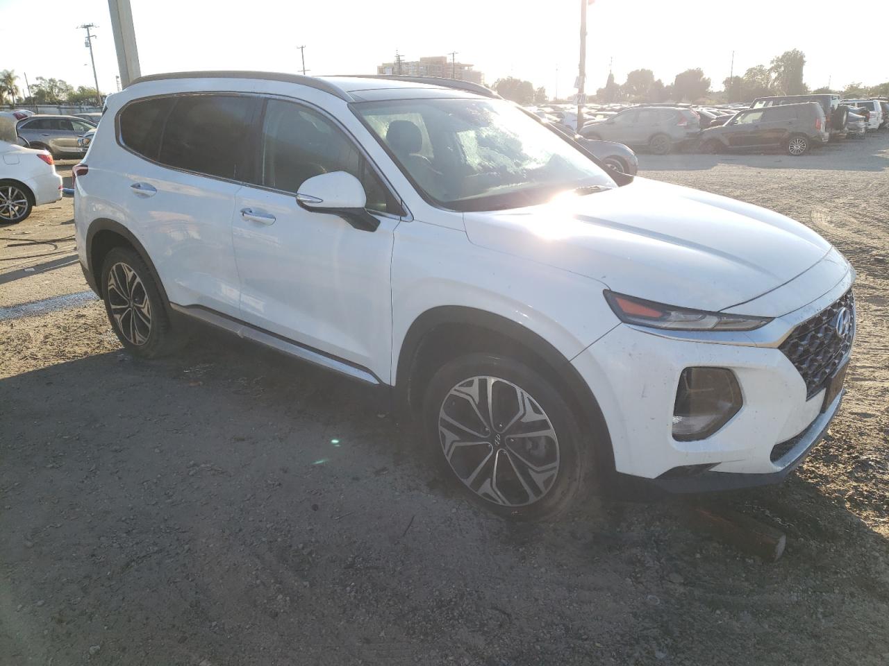 2019 Hyundai Santa Fe - Image 4
