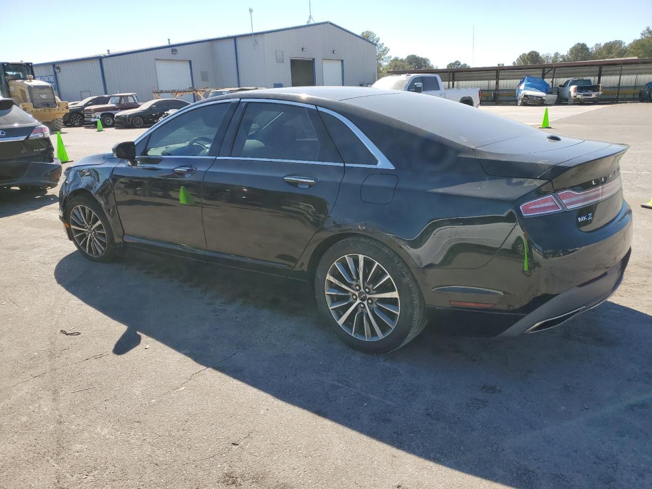 VIN 3LN6L5E93HR654925 2017 LINCOLN MKZ no.2