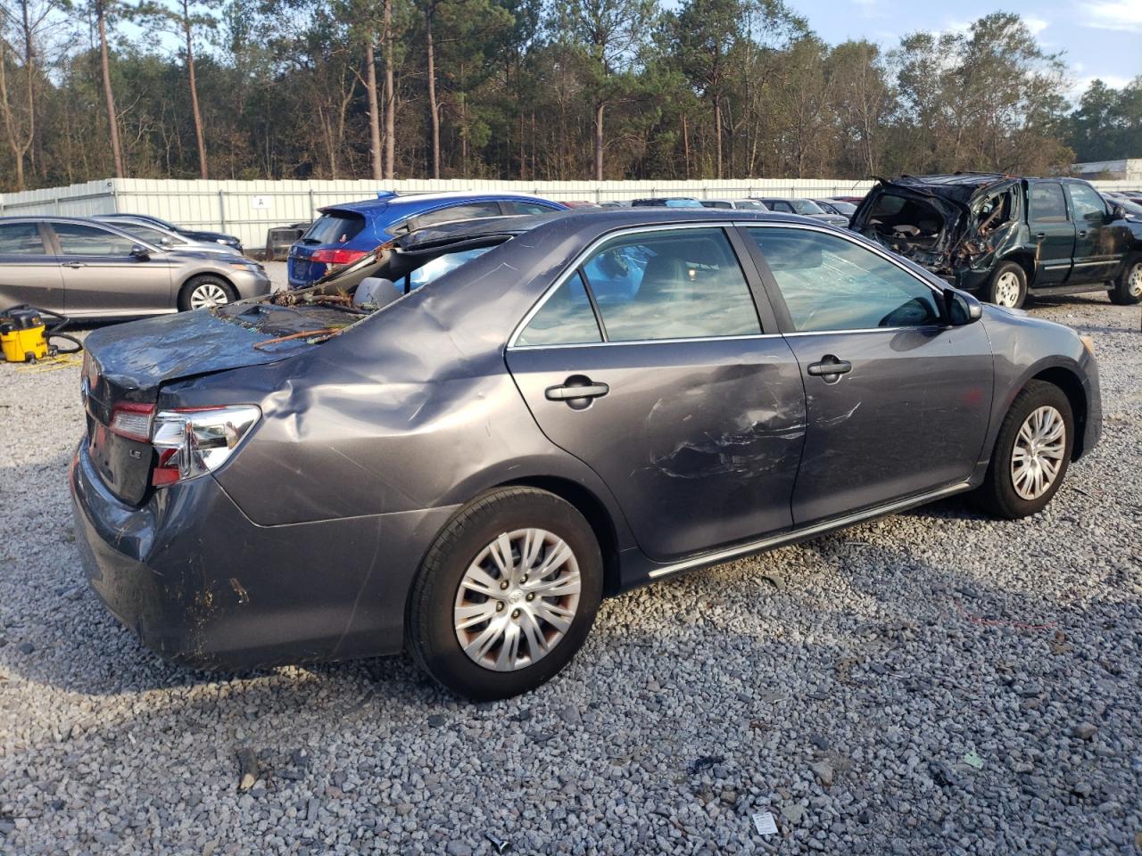 2013 Toyota Camry - Image 3