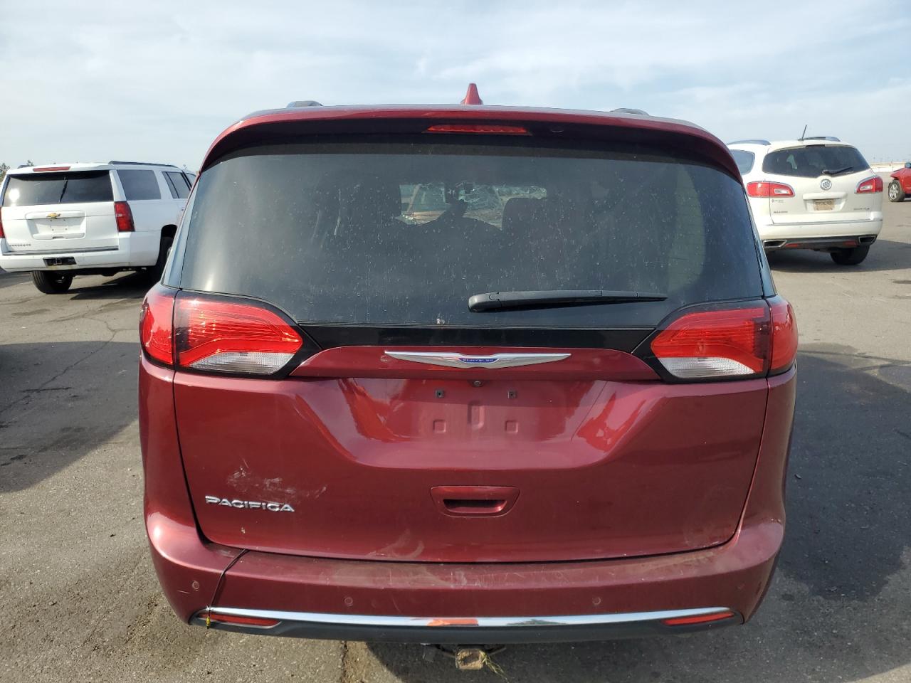 2019 Chrysler Pacifica Touring L VIN: 2C4RC1BG1KR625319 Lot: 76095694