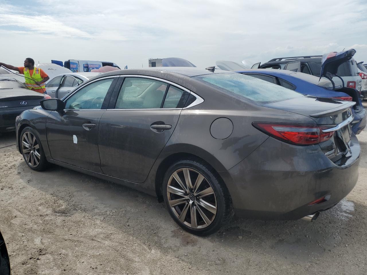 2018 Mazda 6 - Image 2