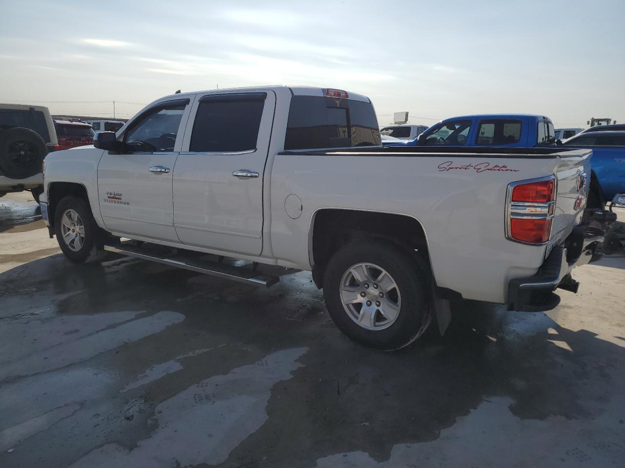 2015 Chevrolet Silverado - Image 2