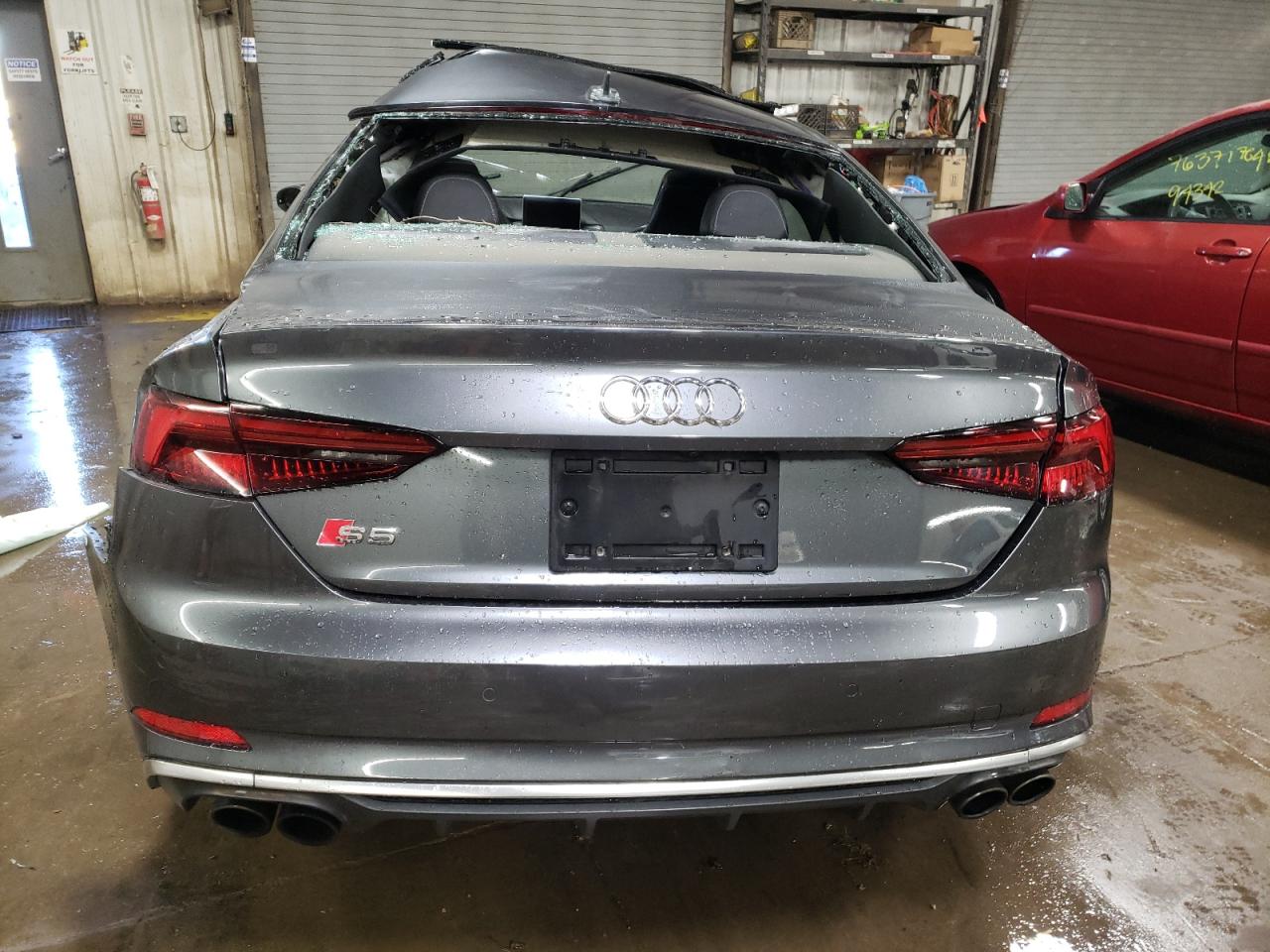 WAUR4AF58JA104040 2018 Audi S5 Prestige