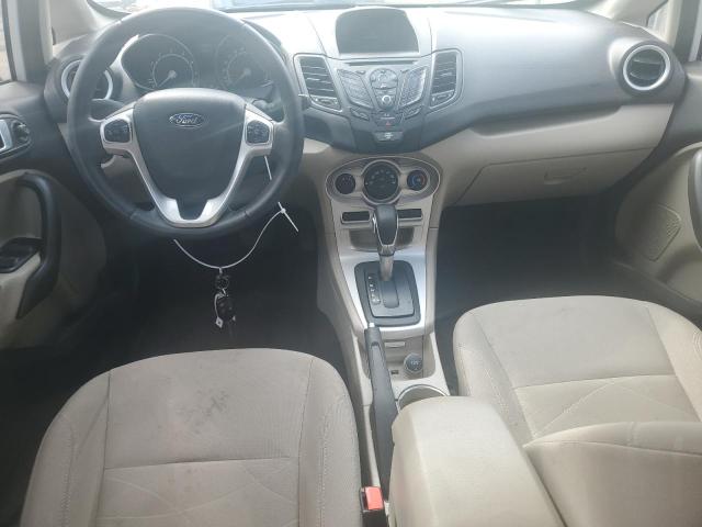  FORD FIESTA 2016 Biały