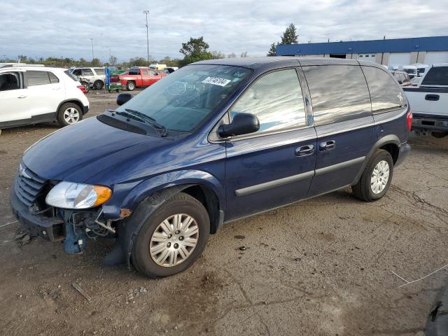 2005 Chrysler Town & Country 