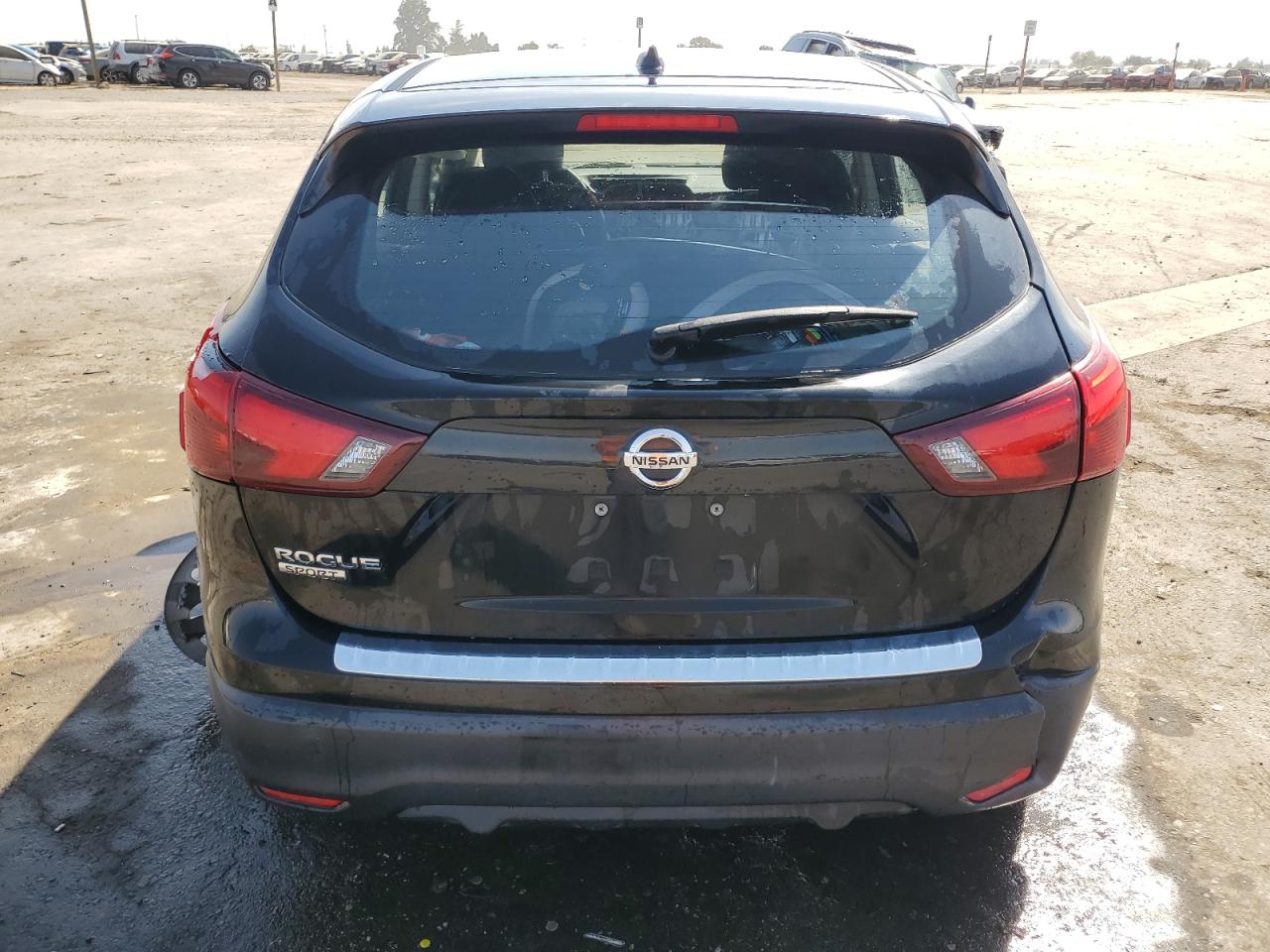 2018 Nissan Rogue - Image 6
