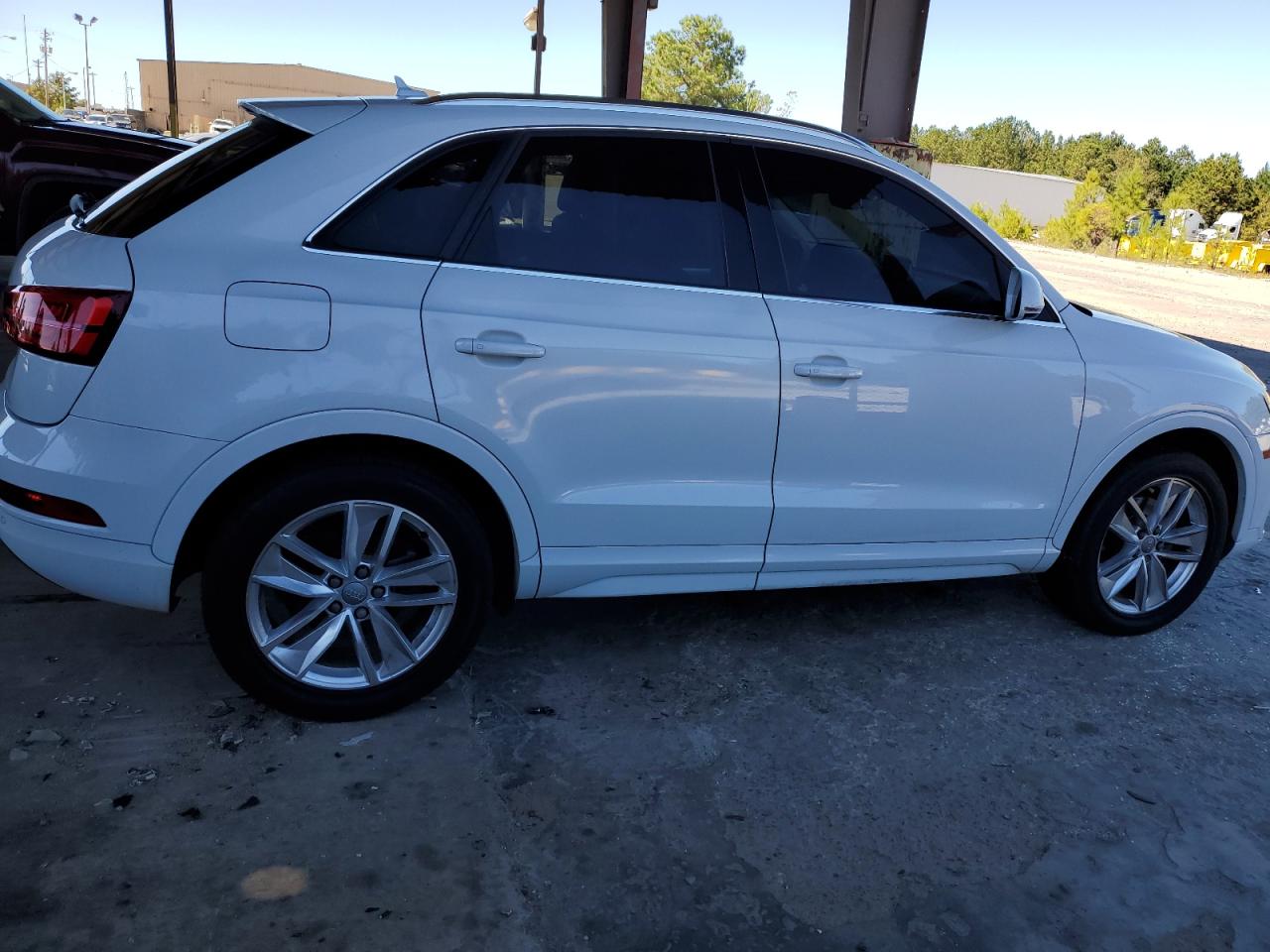 2016 Audi Q3 - Image 3