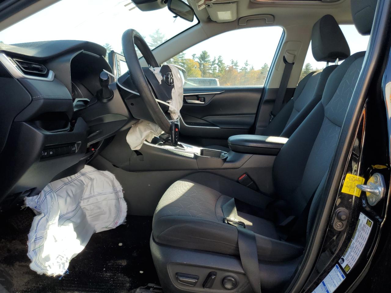2019 Toyota RAV 4 - Image 7