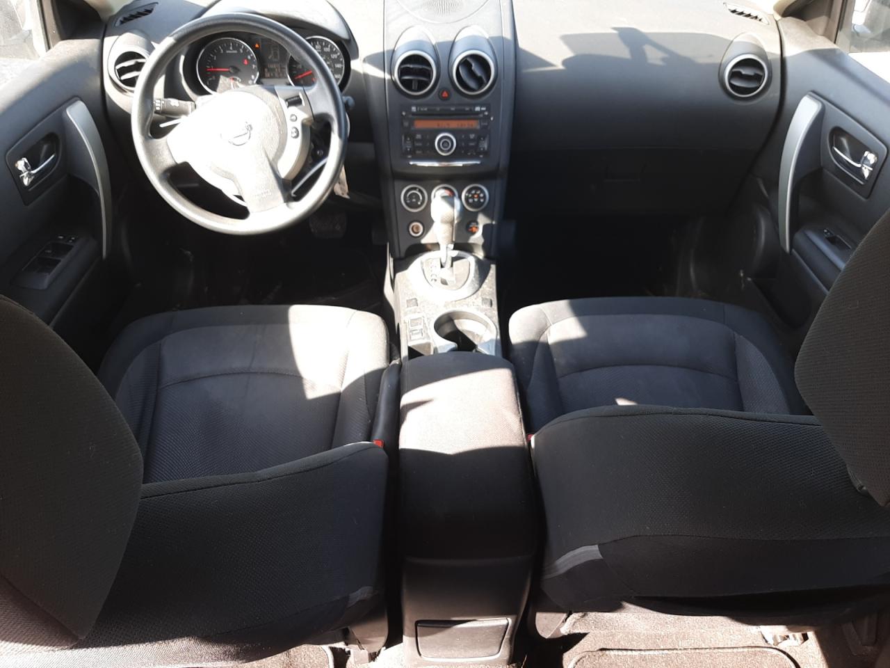 2012 Nissan Rogue - Image 8