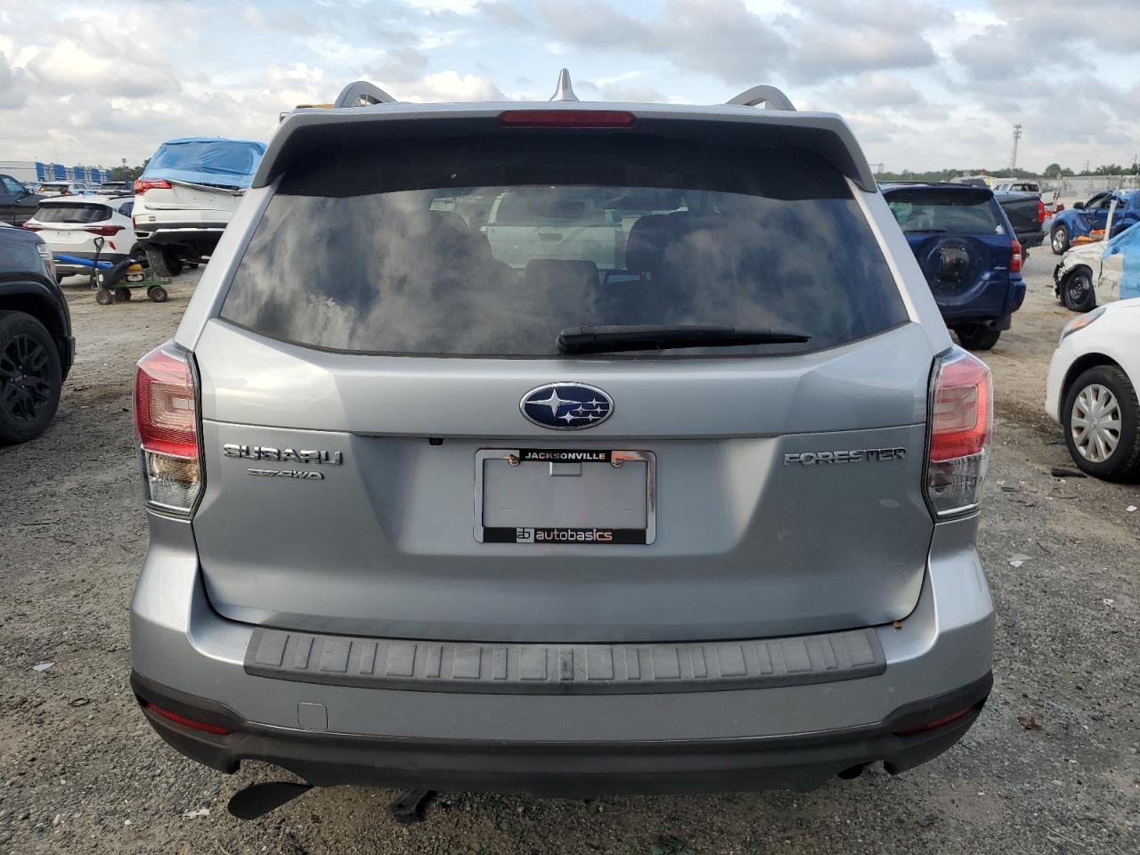 2018 Subaru Forester 2.5I Premium VIN: JF2SJADC9JH440223 Lot: 74557684