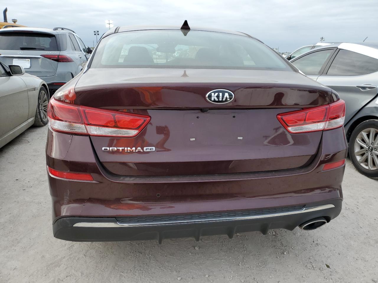 2020 Kia Optima Lx VIN: 5XXGT4L35LG451706 Lot: 76592874