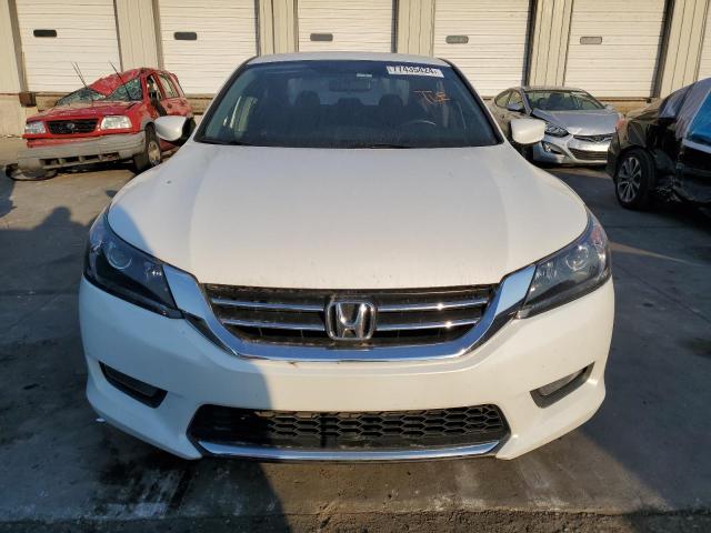 Седаны HONDA ACCORD 2014 Белы