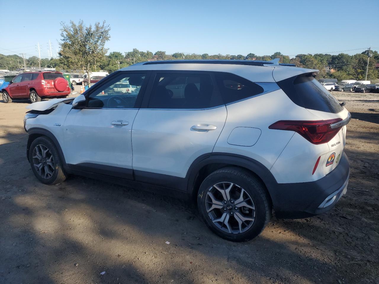 2021 Kia Seltos - Image 2