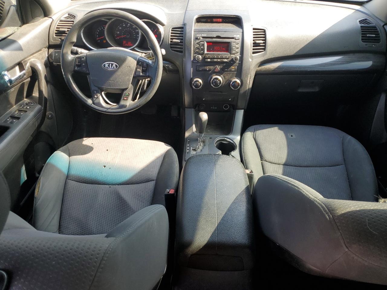 2012 Kia Sorento - Image 8
