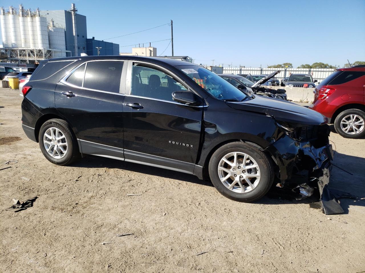 2022 Chevrolet Equinox - Image 4