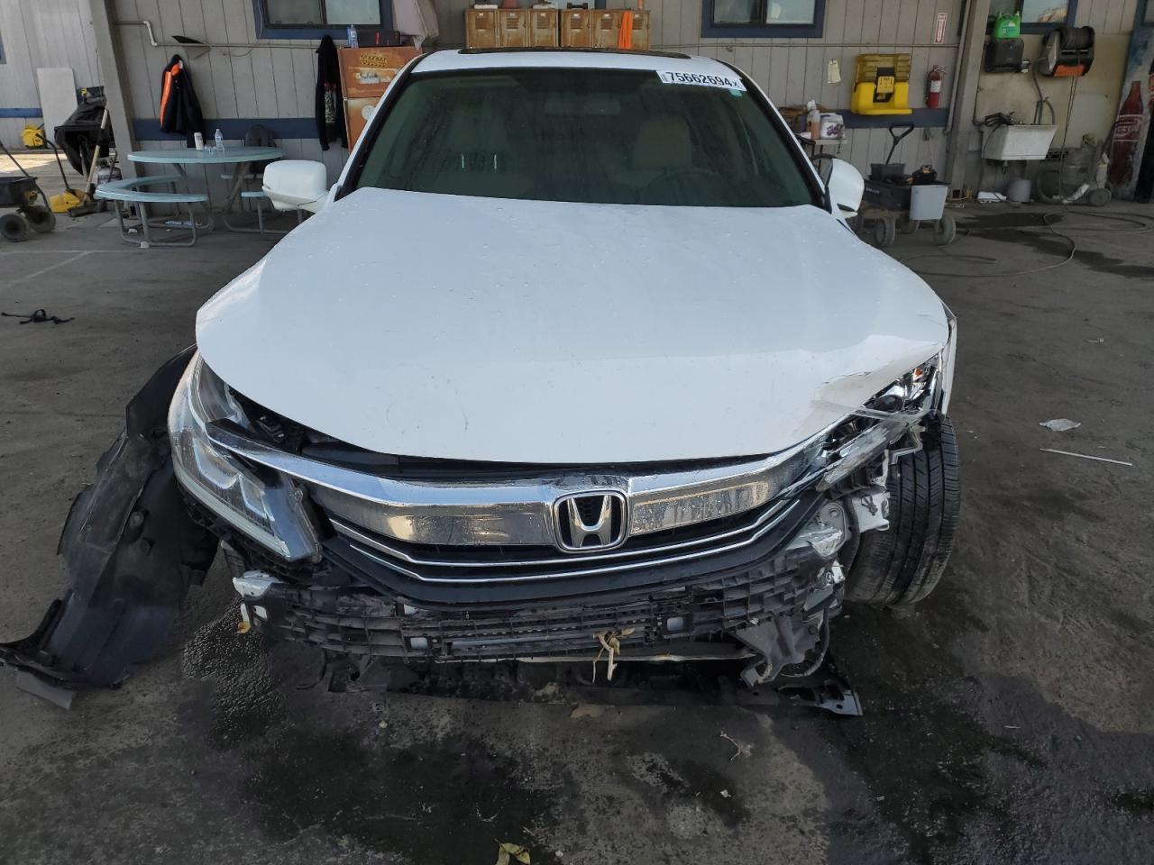 2016 Honda Accord - Image 5