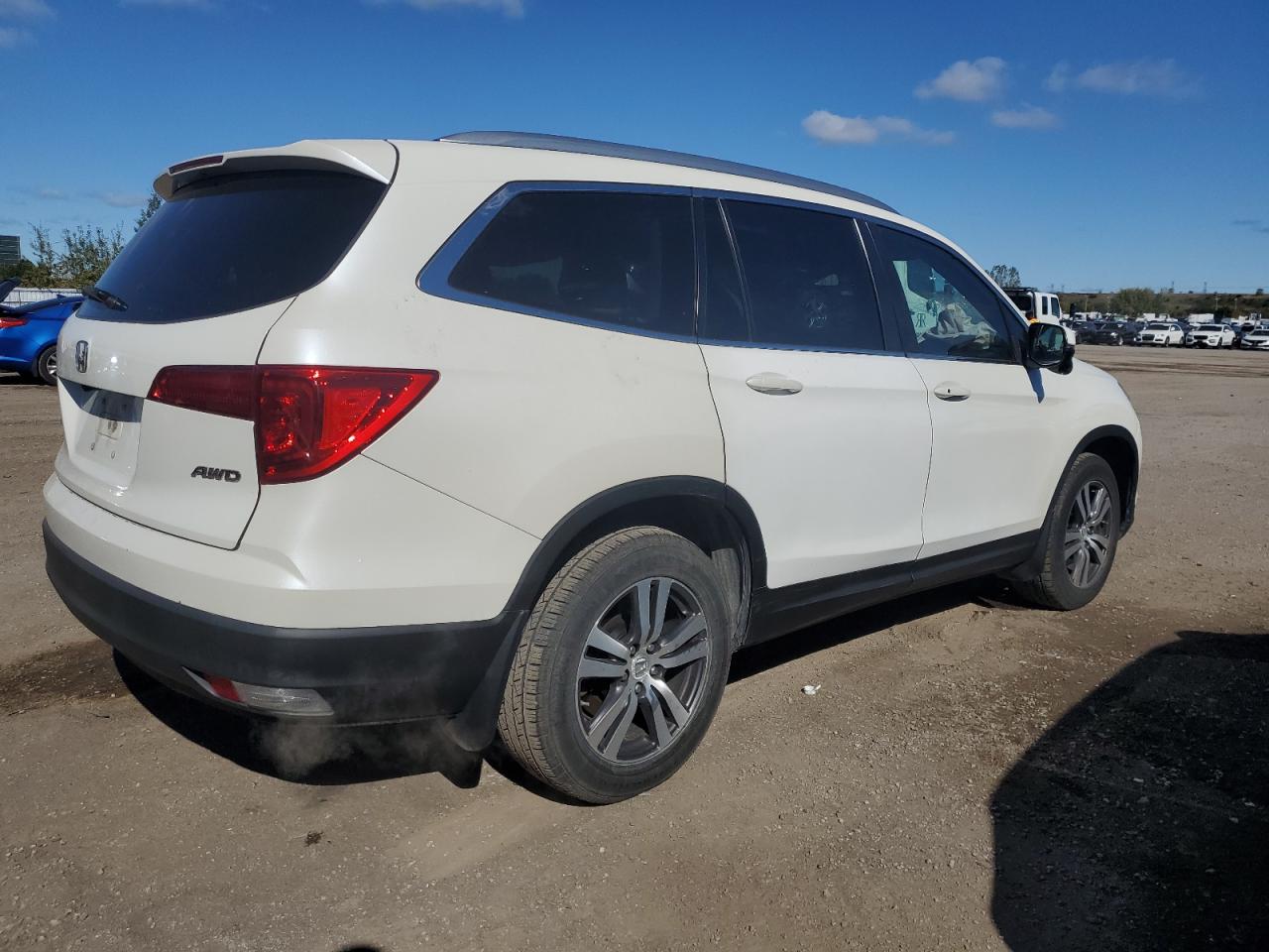 2017 Honda Pilot - Image 3