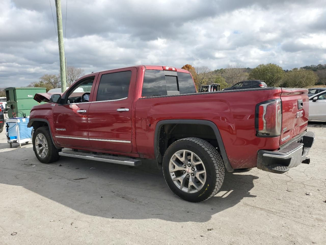 2018 GMC Sierra - Image 2