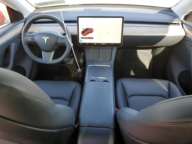  TESLA MODEL Y 2023 Красный