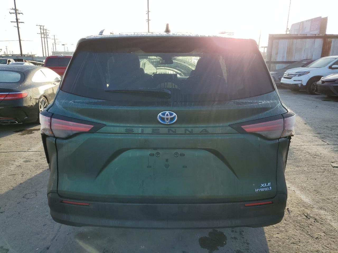 5TDJRKEC5MS062960 2021 Toyota Sienna Xle