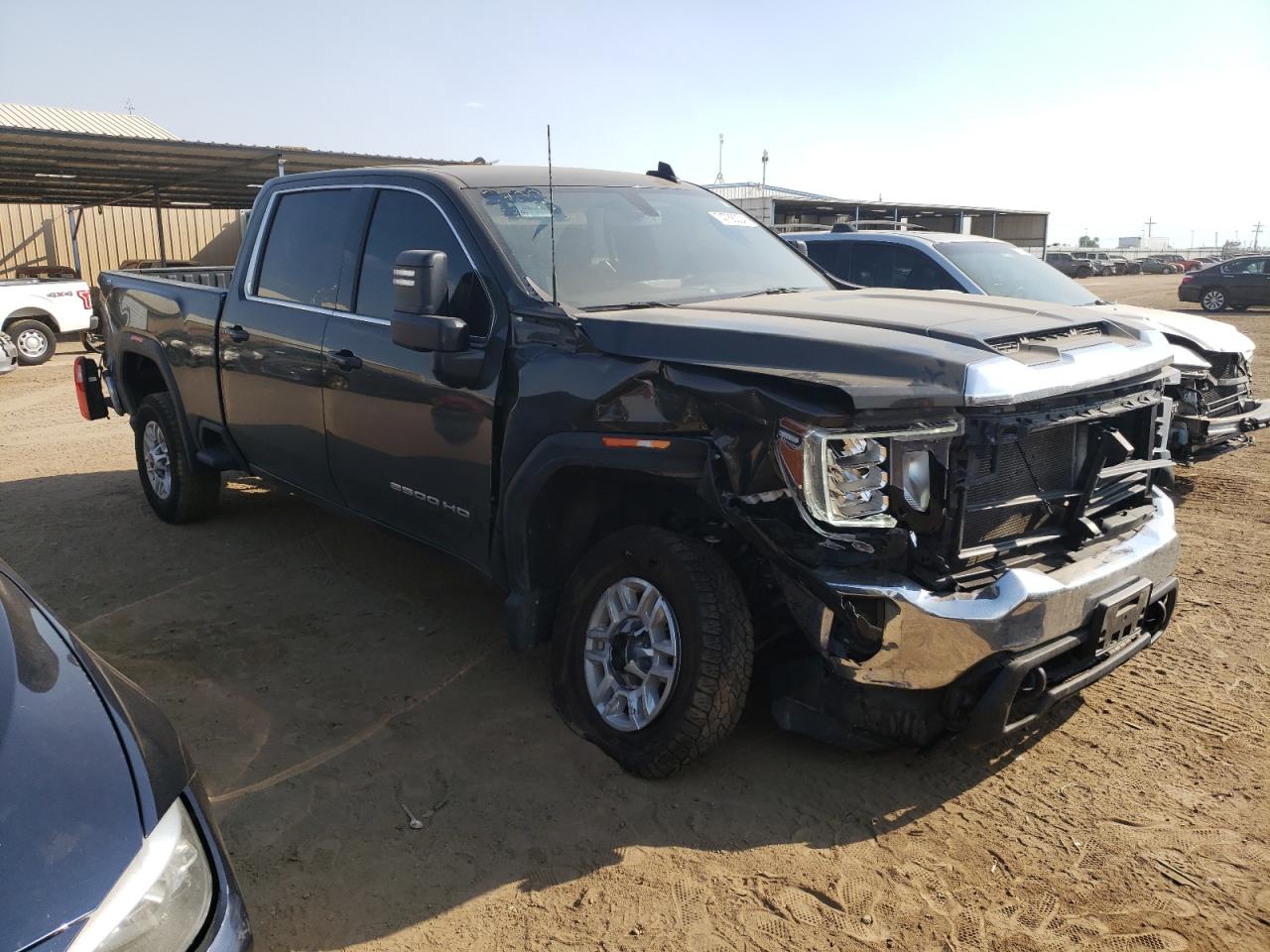 2022 GMC Sierra - Image 4