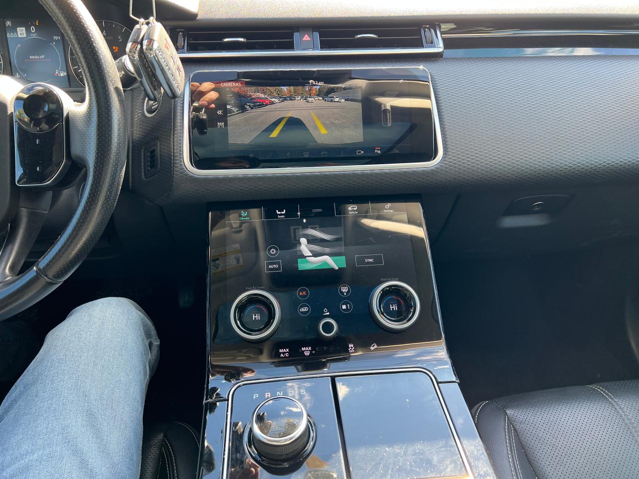 2020 Land Rover Range Rover Velar S VIN: SALYB2FV9LA256706 Lot: 76774264