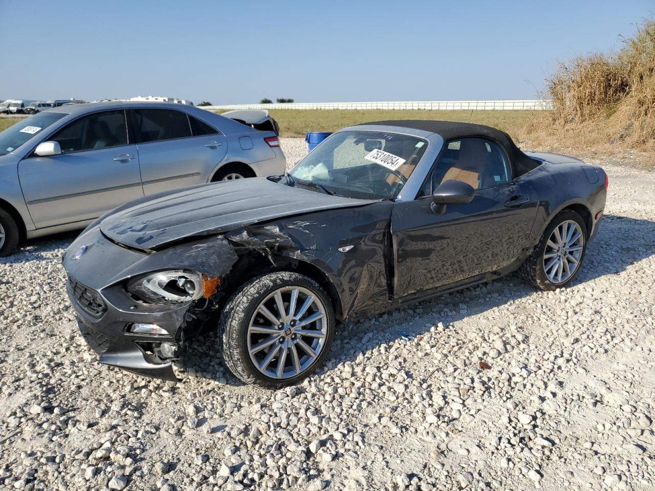 2018 Fiat 124 Spider - Image 1