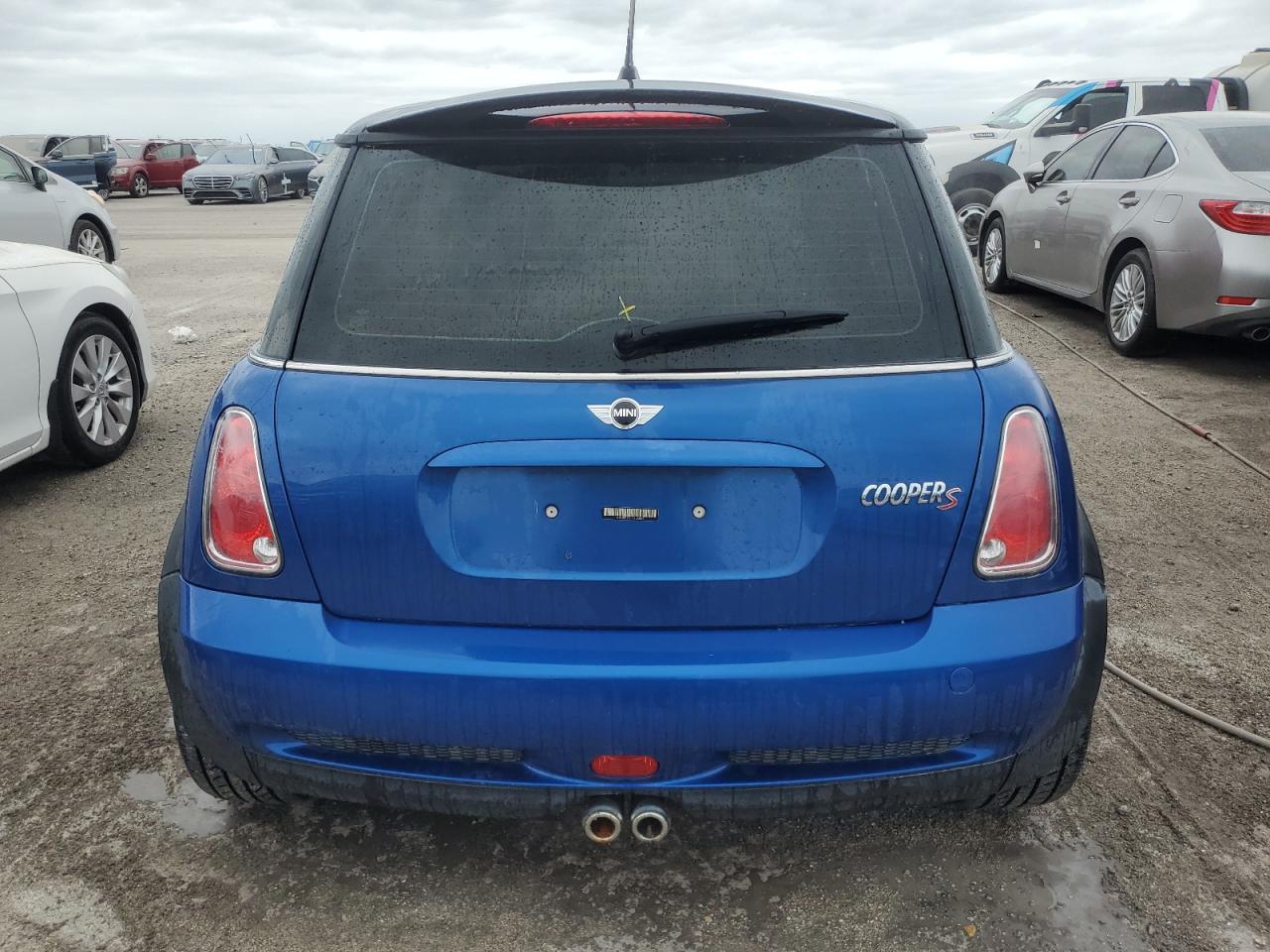 2005 Mini Cooper S VIN: WMWRE33575TL13860 Lot: 74361704