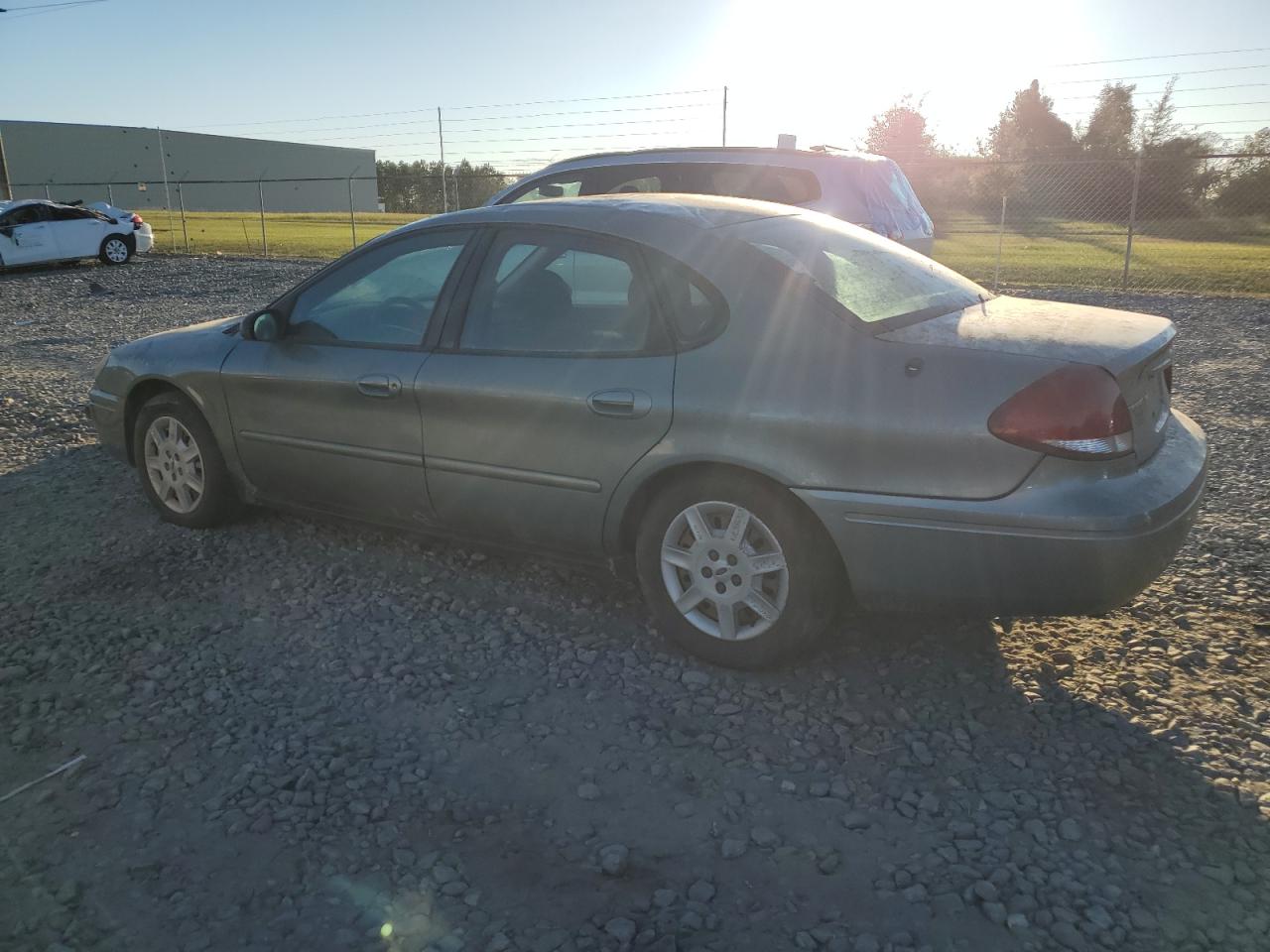 2007 Ford Taurus Se VIN: 1FAFP53UX7A156980 Lot: 76330114