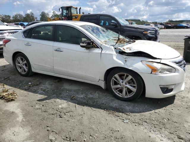 Sedans NISSAN ALTIMA 2015 White