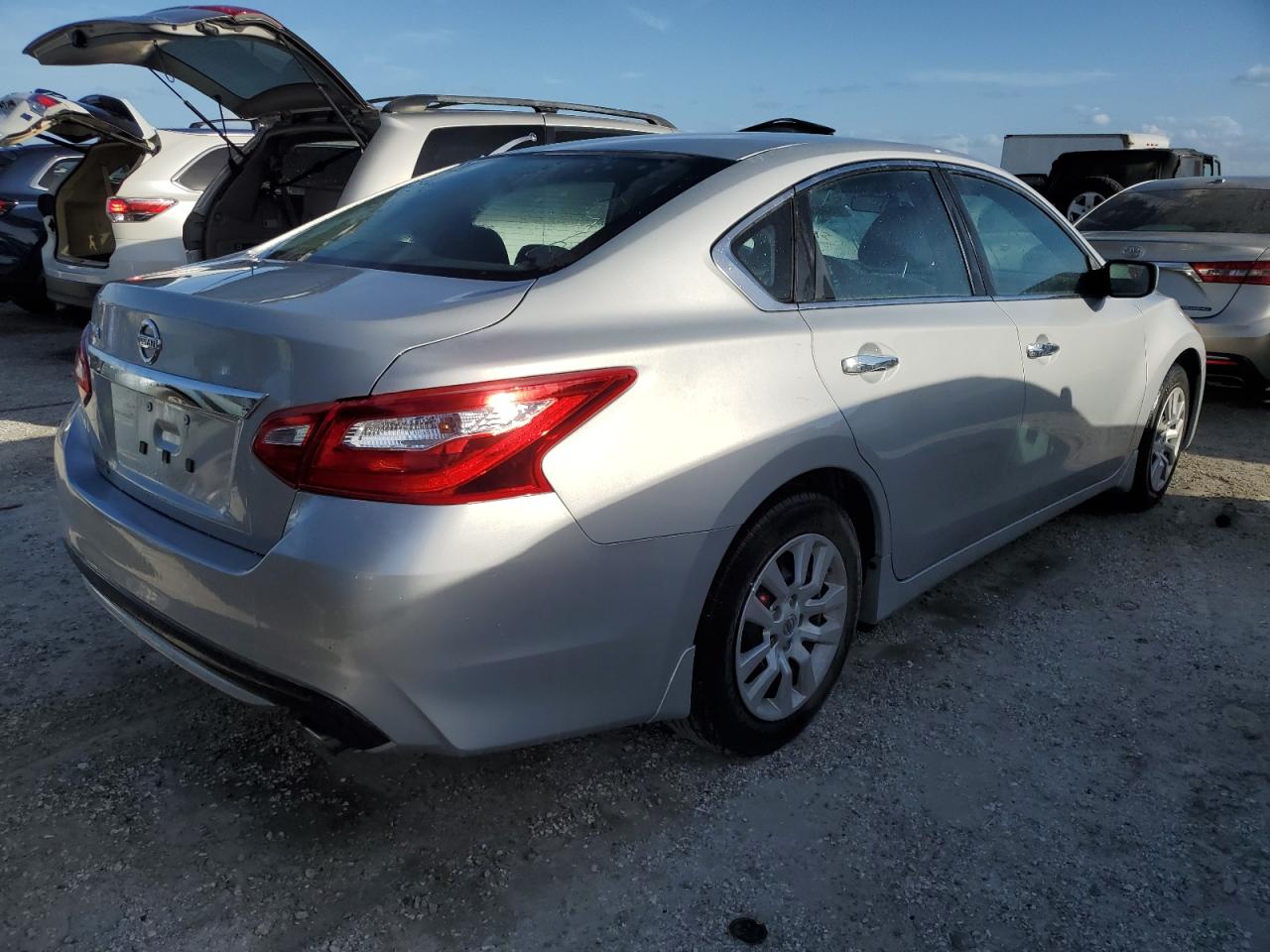 VIN 1N4AL3AP6HN344235 2017 NISSAN ALTIMA no.3