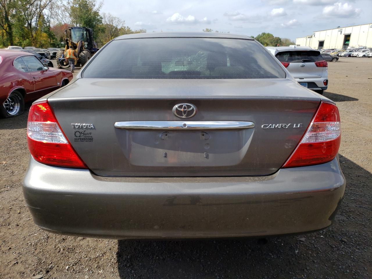 4T1BE32K44U840416 2004 Toyota Camry Le