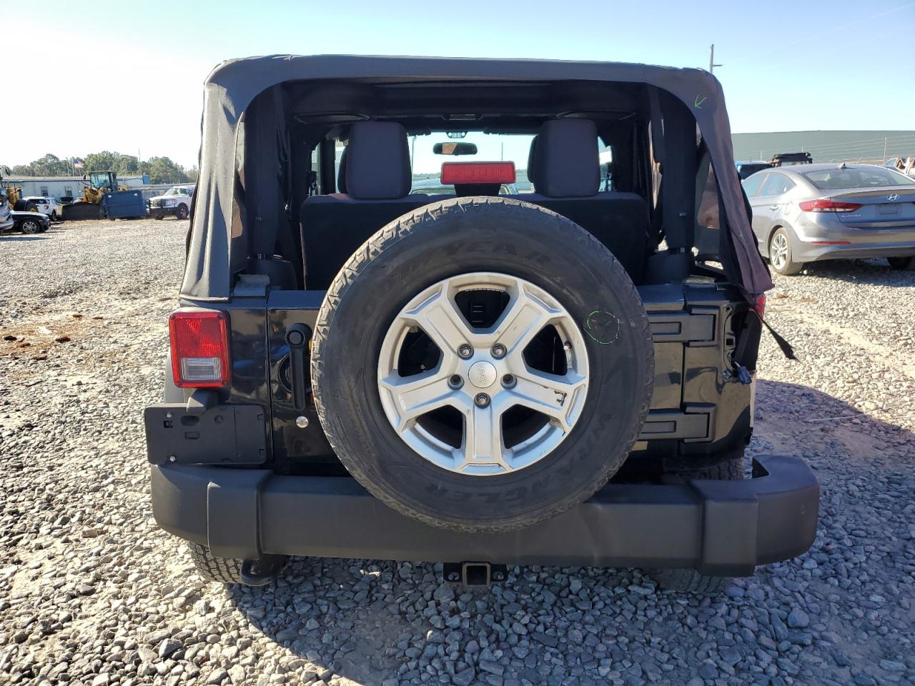 2015 Jeep Wrangler Sport VIN: 1C4AJWAG9FL657290 Lot: 73957744