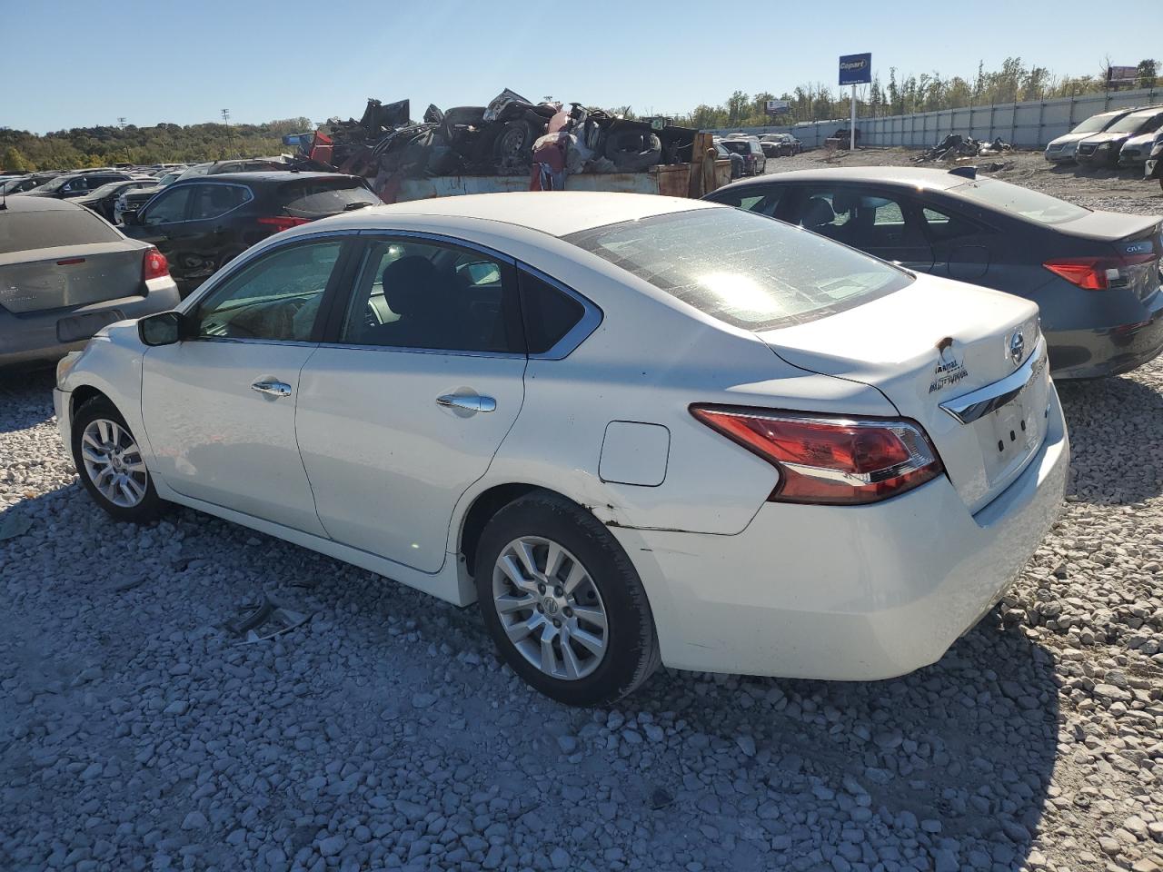 2013 Nissan Altima - Image 2