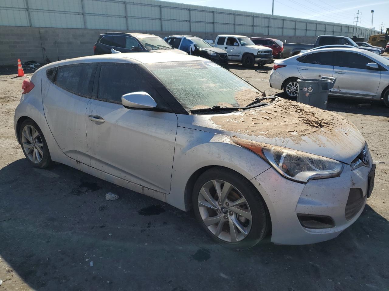 VIN KMHTC6AD7GU280426 2016 HYUNDAI VELOSTER no.4