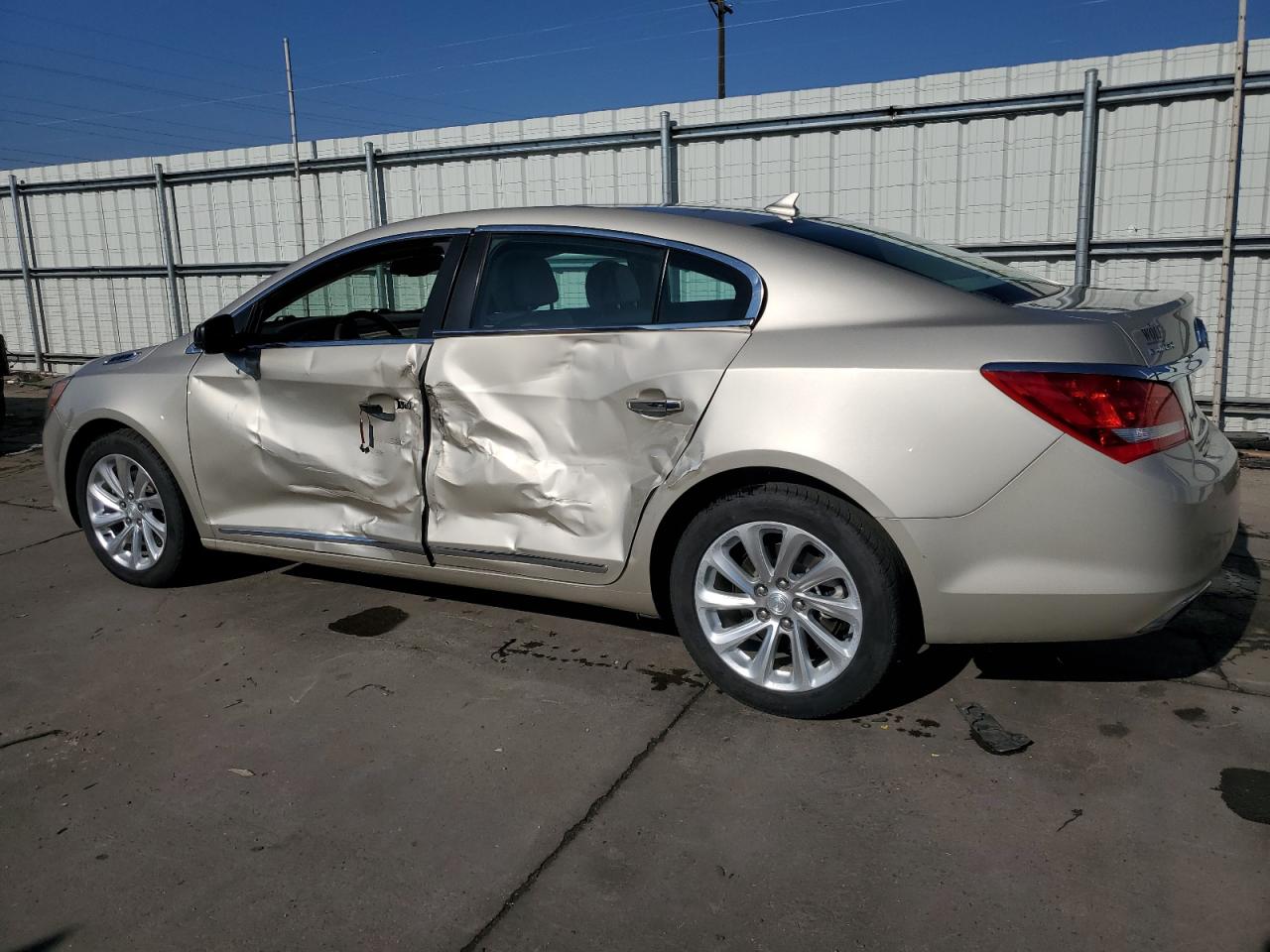 VIN 1G4GB5G3XEF255387 2014 BUICK LACROSSE no.2