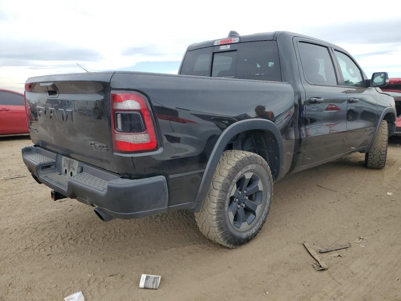 2019 RAM 1500 - Image 3