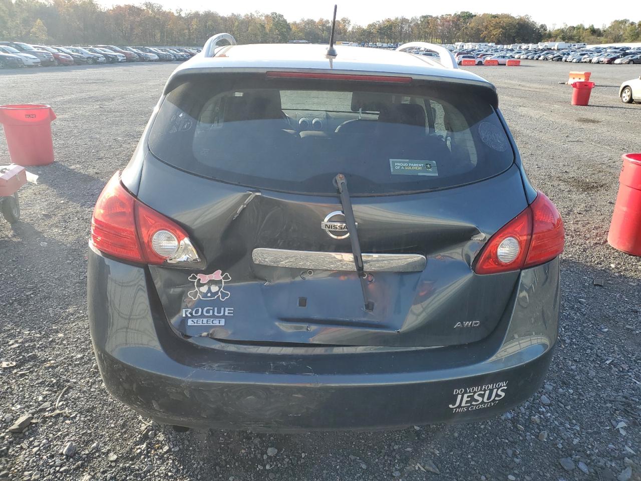 2015 Nissan Rogue Select S VIN: JN8AS5MV3FW250649 Lot: 76151784