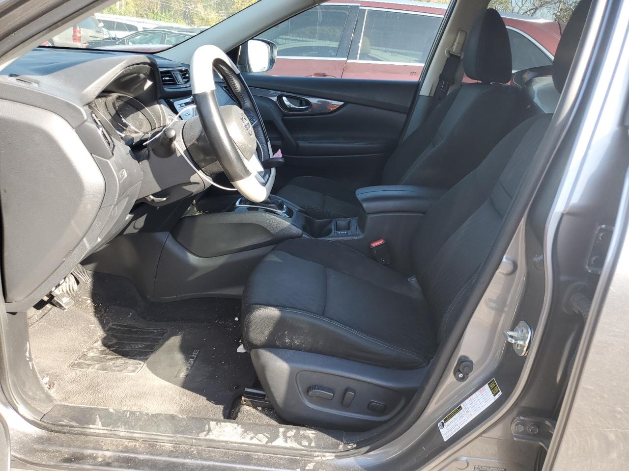 2017 Nissan Rogue - Image 7