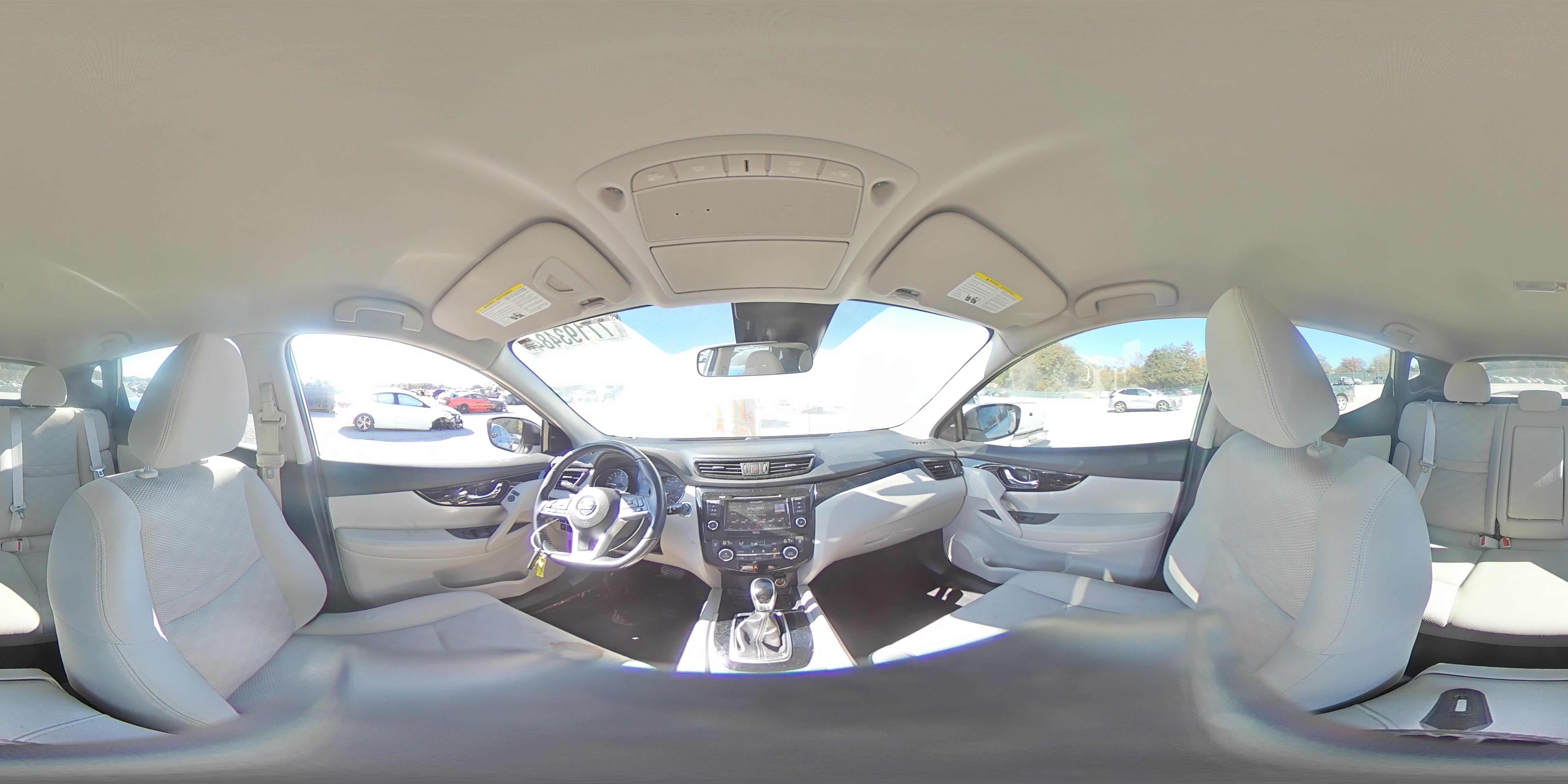 2020 Nissan Rogue - Image 14