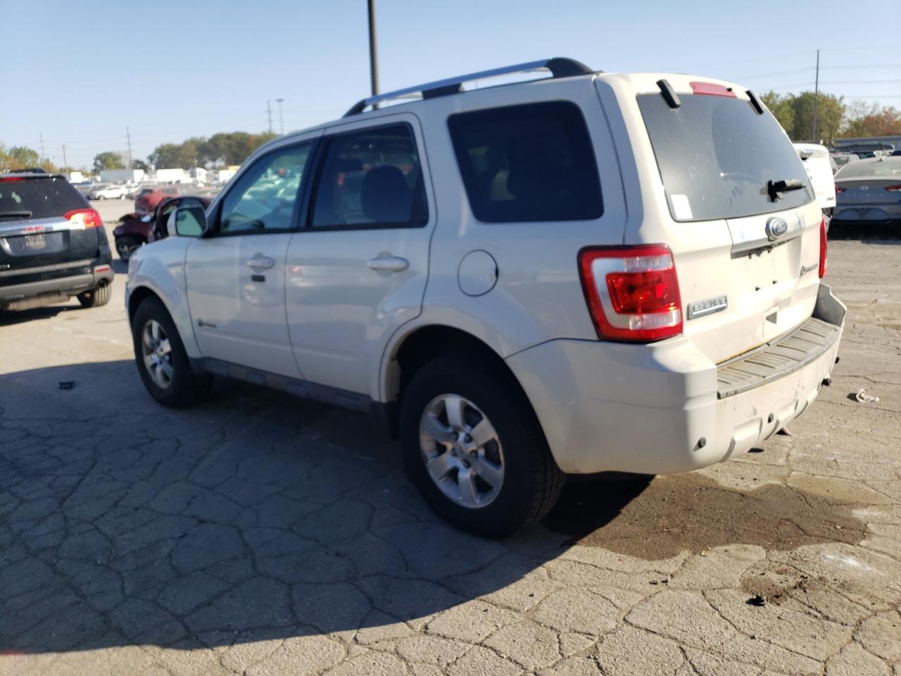 2010 Ford Escape - Image 2