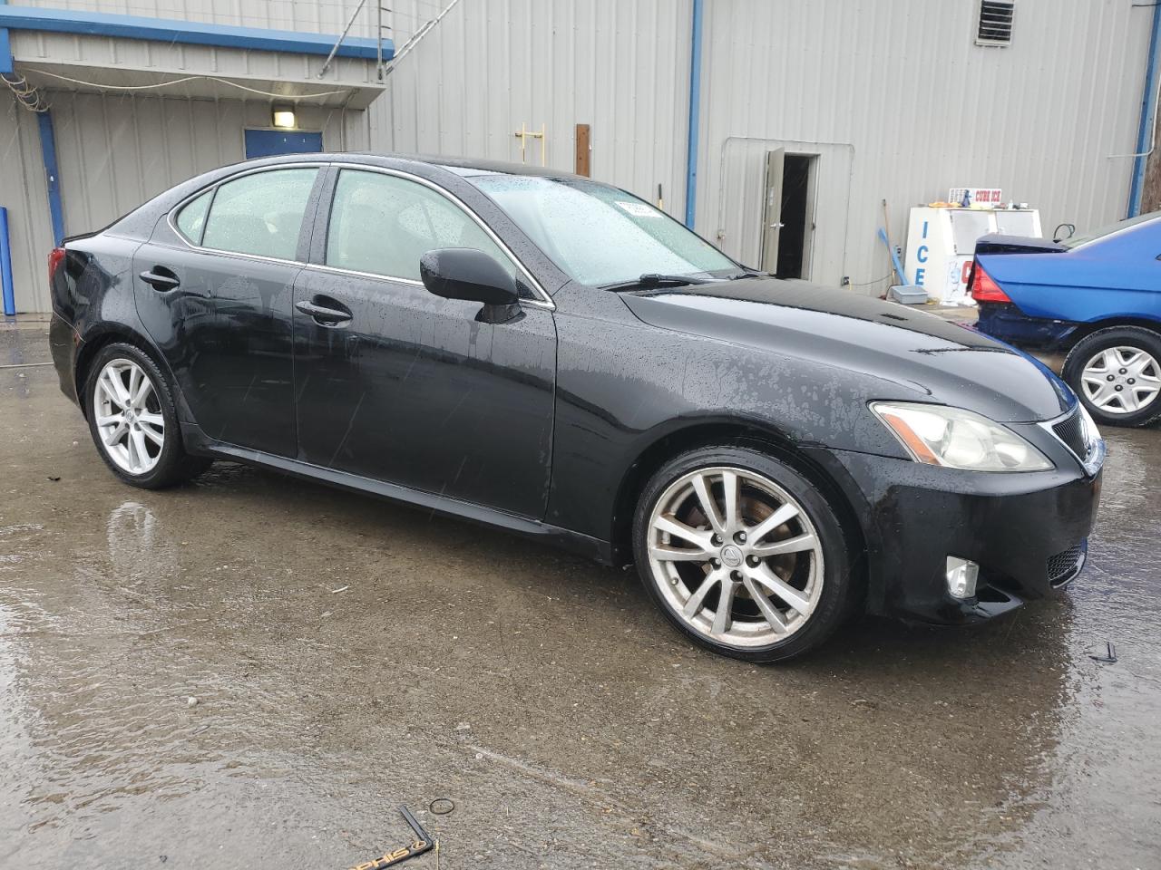 2007 Lexus IS - Image 4