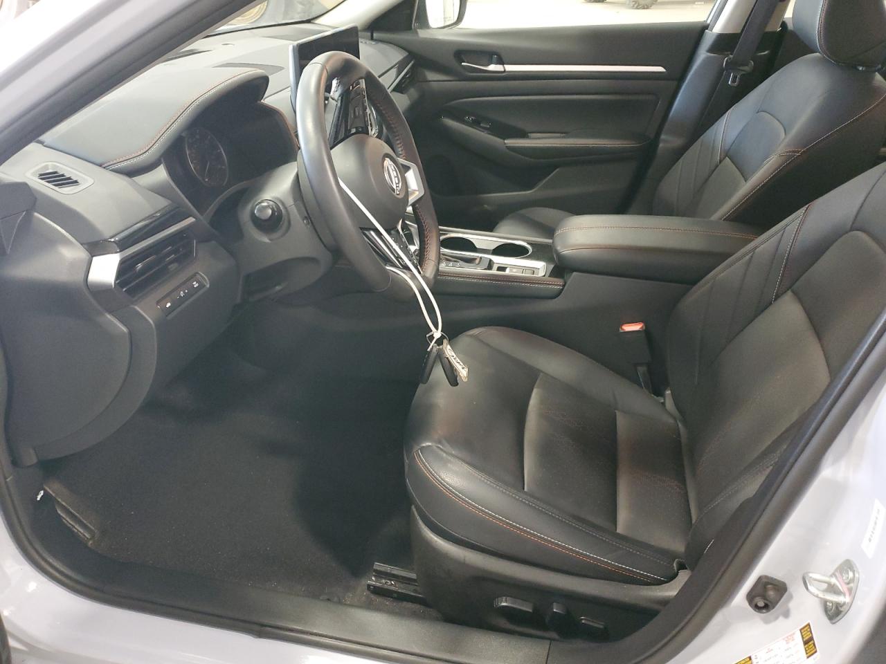 2024 Nissan Altima - Image 7