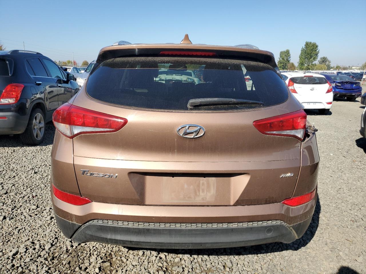 KM8J3CA46HU402183 2017 Hyundai Tucson Limited