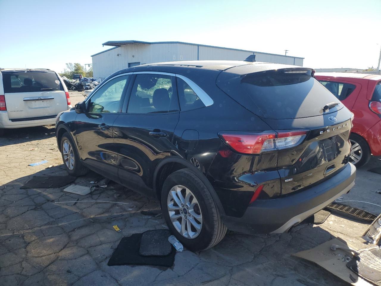 2020 Ford Escape - Image 2