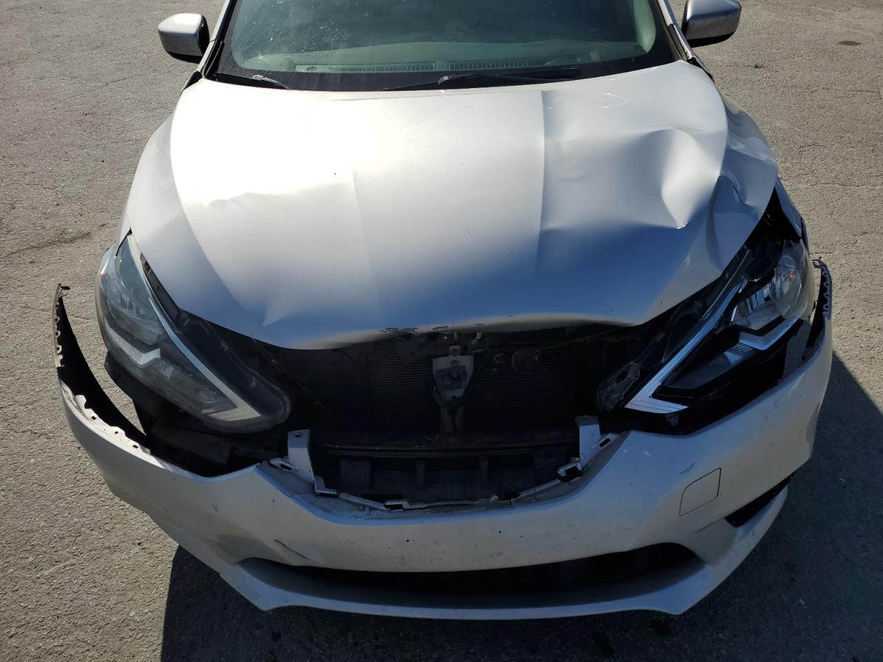 2019 Nissan Sentra - Image 11